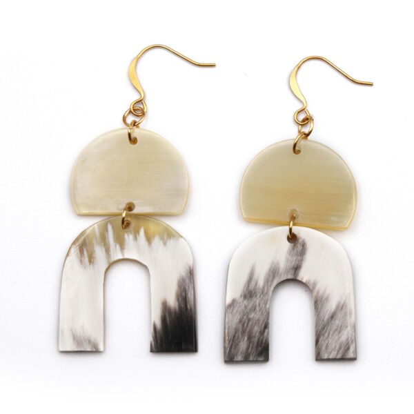 Dieuna Earrings